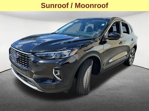 Certified 2023 Ford Escape Platinum image 6