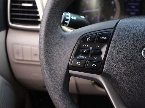 Used 2020 Hyundai Tucson SE FWD image 11