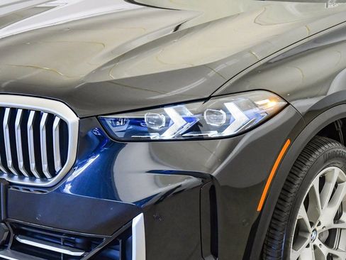 Used 2026 BMW X5 sDrive40i w/ Premium Package image 9