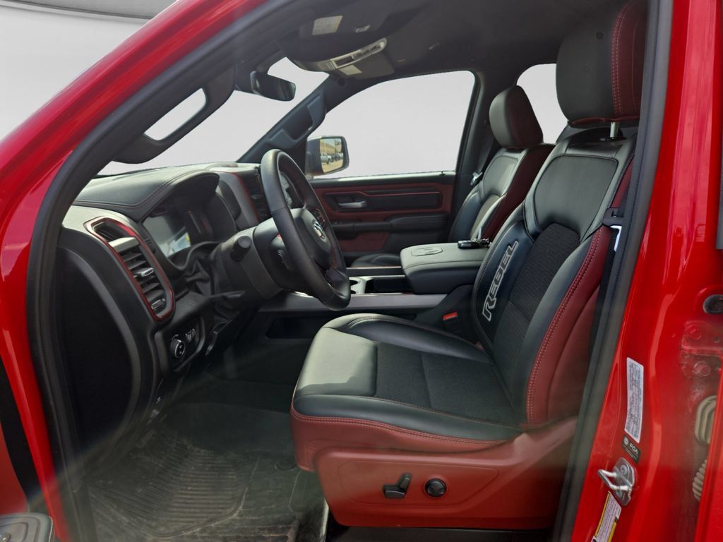 Used 2025 RAM 1500 Rebel AWD/4WD image 14