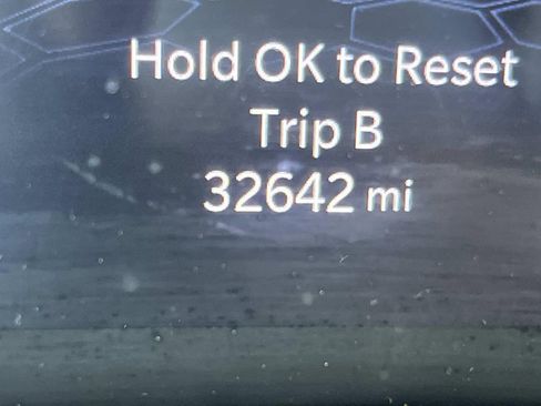 Used 2022 Jeep Compass Limited image 21