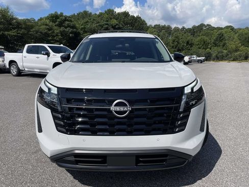 New 2026 Nissan Pathfinder SV FWD image 6