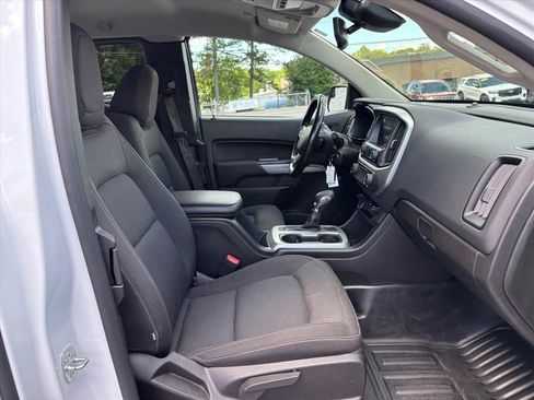 Used 2022 Chevrolet Colorado LT w/ Fleet Safety Package RWD image 12
