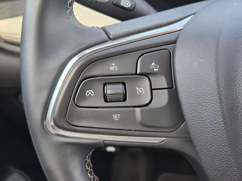 Used 2024 Buick Encore GX Preferred FWD image 25