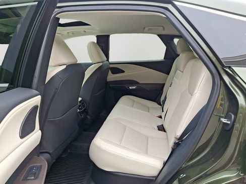 Used 2024 Lexus RX 350 Premium w/ Accessory Package AWD/4WD image 8