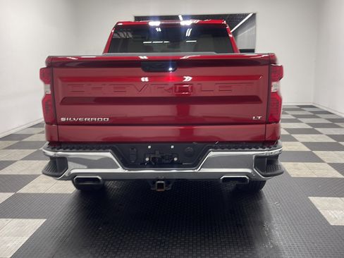 Used 2023 Chevrolet Silverado 1500 LT AWD/4WD image 3