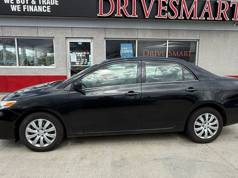 Used 2013 Toyota Corolla LE image 6