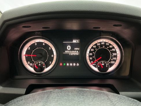 Used 2018 RAM 1500 Express AWD/4WD image 30