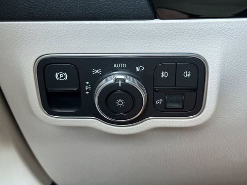 Certified 2026 Mercedes-Benz GLA 250 4MATIC image 30