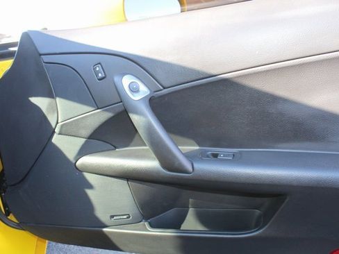 Used 2007 Chevrolet Corvette Convertible w/ Preferred Equipment Group image 14