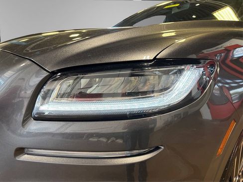 Used 2020 Lincoln Nautilus Reserve AWD/4WD image 20