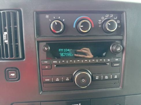 Used 2017 Chevrolet Express 2500 LS image 16