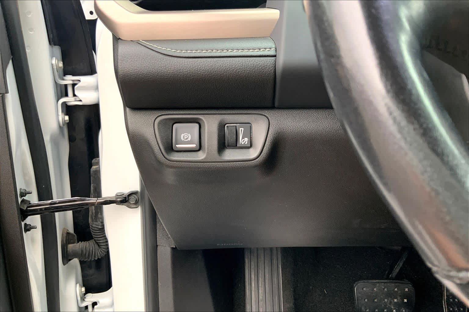 Used 2019 GMC Acadia Denali AWD/4WD image 36