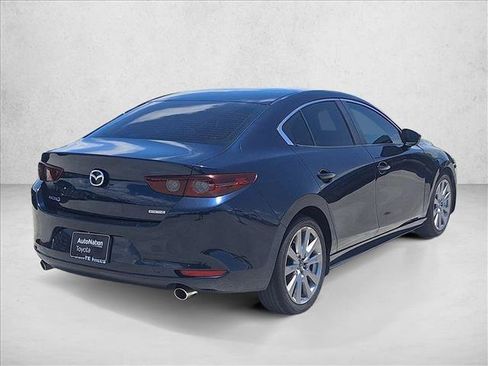 Used 2021 MAZDA MAZDA3 s FWD image 5
