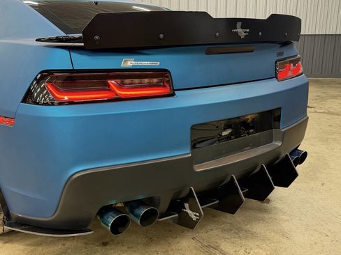 Used 2015 Chevrolet Camaro SS w/ RS Package image 15