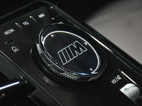 Used 2025 BMW M5 w/ Executive Package AWD/4WD image 54