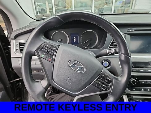 Used 2017 Hyundai Sonata Sport w/ Value Edition Package 02 image 9