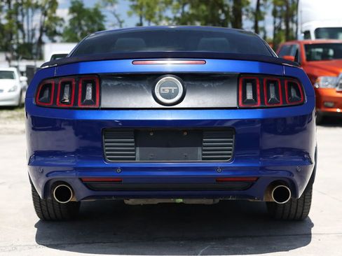 Used 2013 Ford Mustang GT Premium w/ Security Pkg RWD image 5