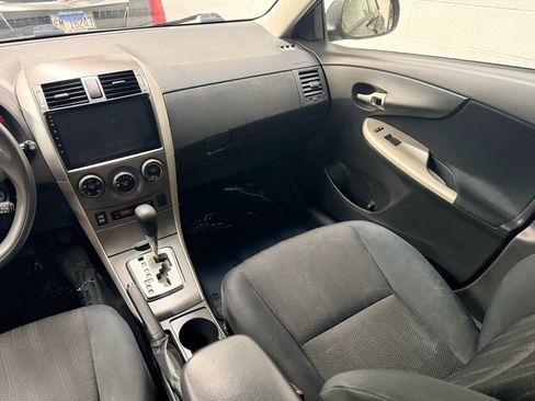 Used 2011 Toyota Corolla S FWD image 31