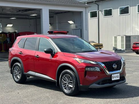 Used 2023 Nissan Rogue S AWD/4WD image 37