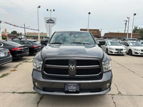 Used 2018 RAM 1500 Express AWD/4WD image 2