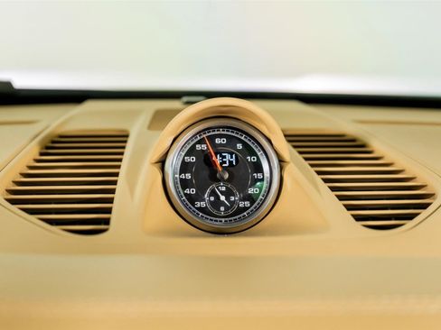 Used 2013 Porsche 911 Carrera 4S image 35