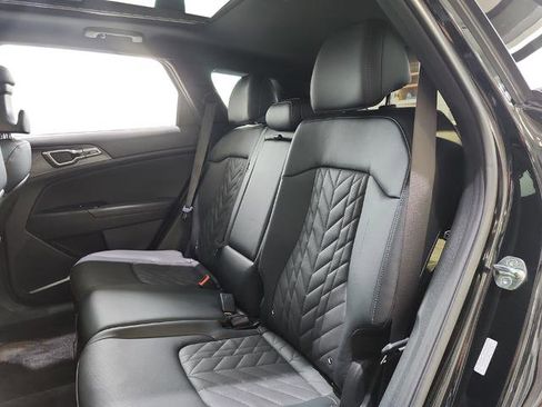 Certified 2025 Kia Sportage X-Line w/ Premium Package AWD/4WD image 22