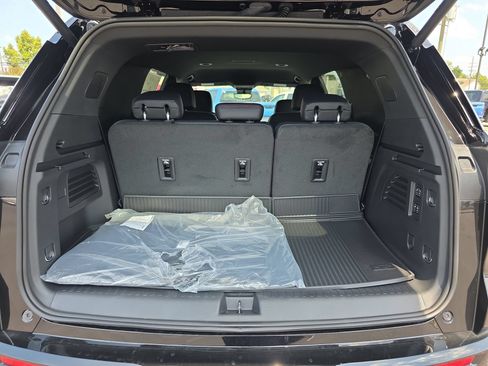 New 2026 Chevrolet Traverse RS FWD image 14