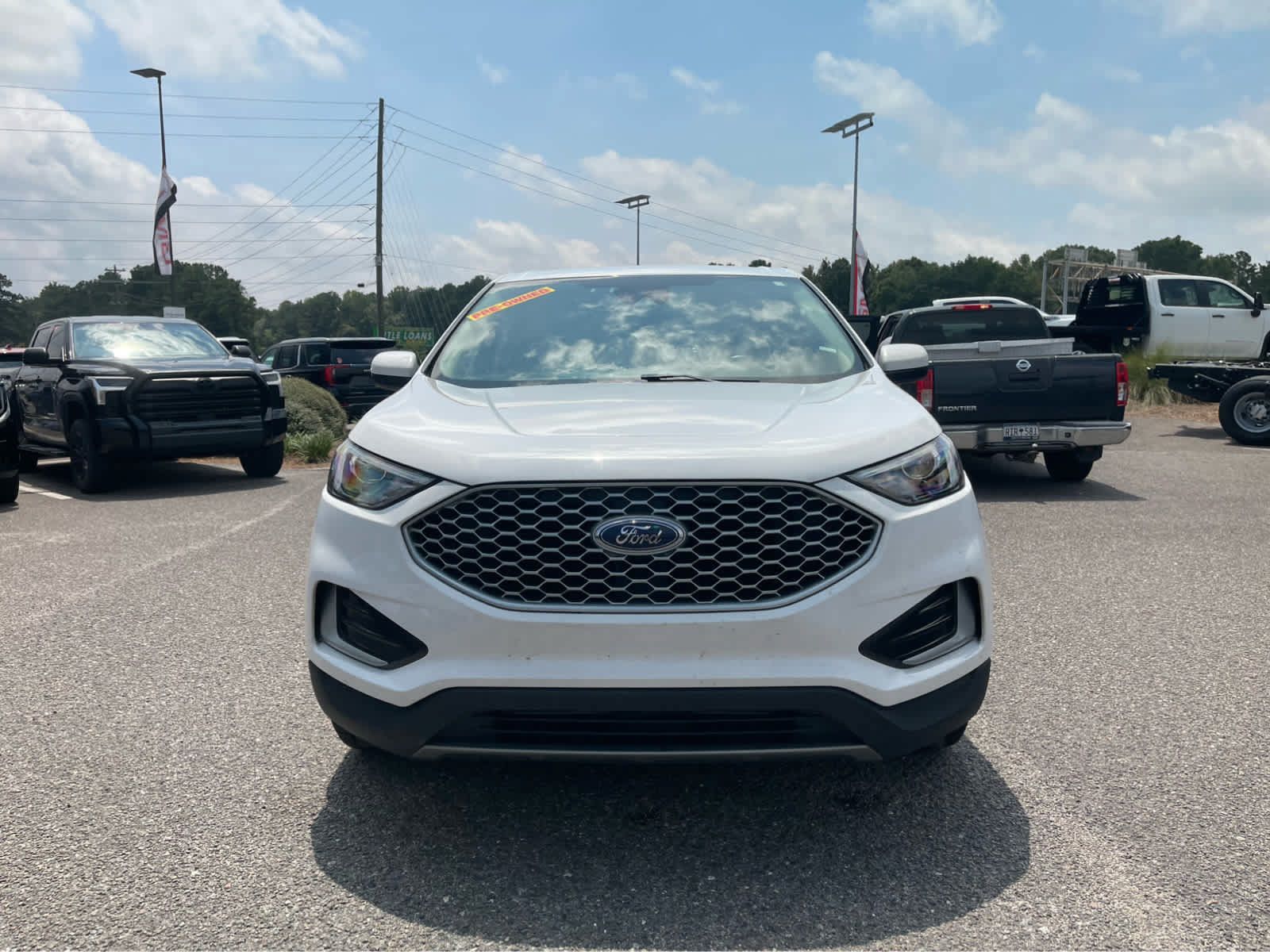 Used 2024 Ford Edge SEL AWD/4WD image 2