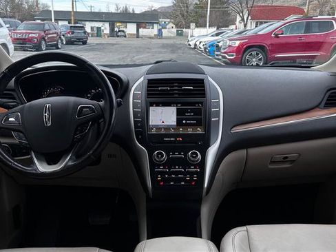 Used 2018 Lincoln MKC Select w/ Select Plus Package image 9