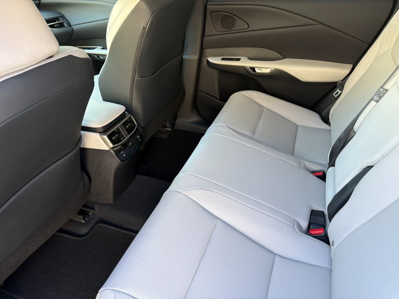 New 2026 Lexus RX 350 Premium FWD image 4