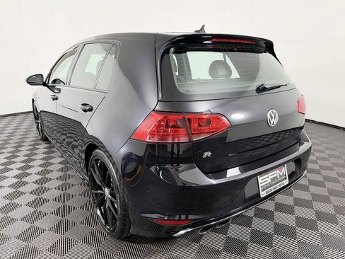 Used 2017 Volkswagen Golf 4-Door AWD/4WD image 14