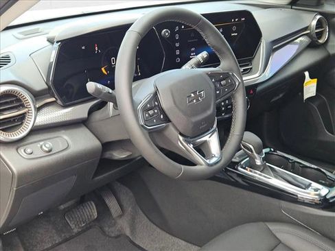 New 2025 Chevrolet Trax ACTIV w/ Driver Confidence Package image 10