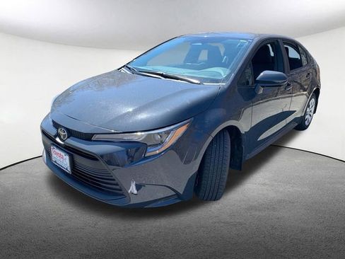 New 2026 Toyota Corolla LE FWD image 5