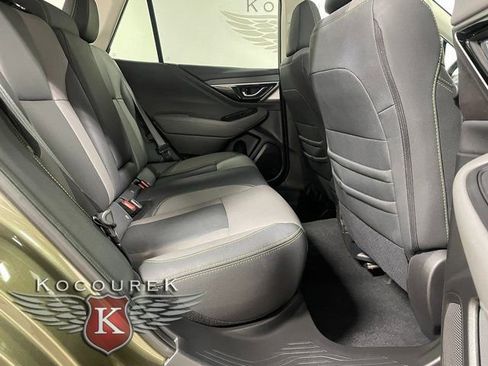 Used 2025 Subaru Outback Onyx Edition image 21