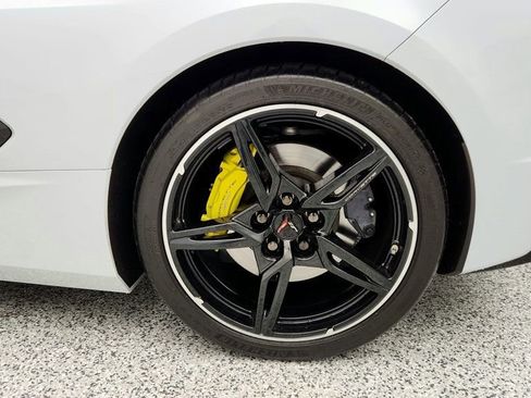 Used 2023 Chevrolet Corvette Stingray Preferred Cpe w/ Z51 Performance Package image 9