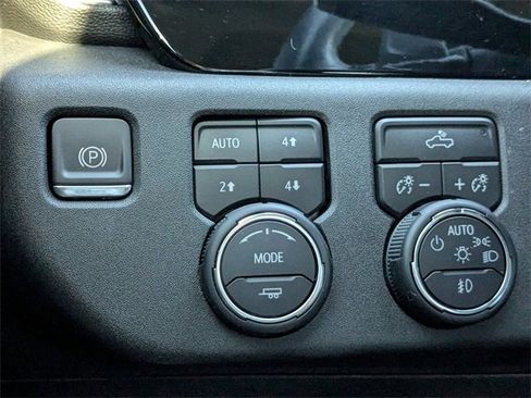 Certified 2024 Chevrolet Silverado 1500 RST image 37