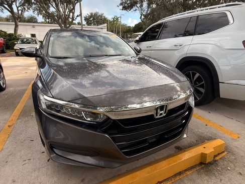 Used 2020 Honda Accord LX image 4