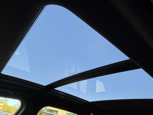 New 2026 BMW X5 xDrive50e w/ M Sport Package image 22