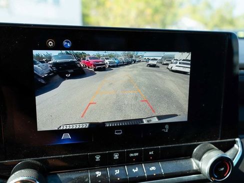 Used 2023 Chevrolet Colorado Trail Boss w/ Advanced Trailering Package image 22