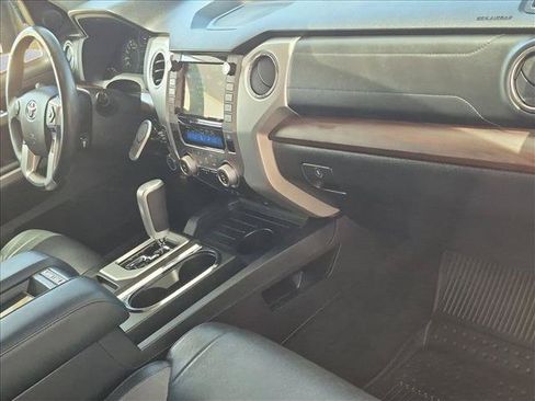 Used 2021 Toyota Tundra Limited w/ Limited Premium Package AWD/4WD image 22