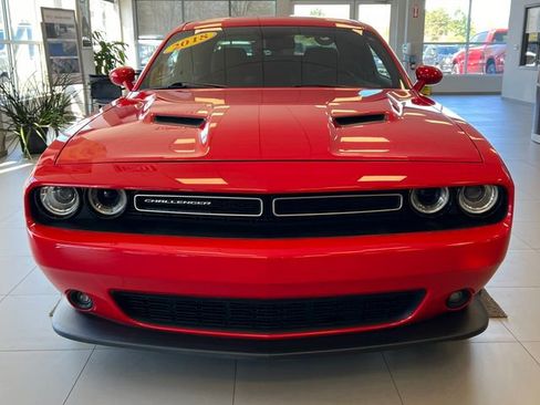 Certified 2018 Dodge Challenger R/T Scat Pack w/ Dynamics Package RWD image 33