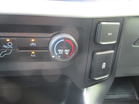 Used 2021 Ford F150 XL w/ FX4 Off-Road Package AWD/4WD image 18