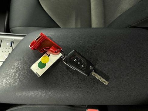 Certified 2023 Toyota Camry LE image 34