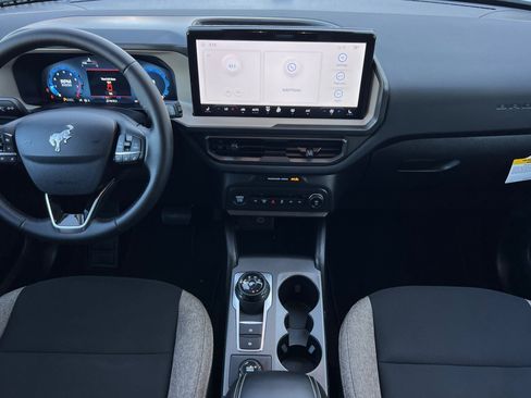 Used 2025 Ford Bronco Sport Big Bend w/ Convenience Package image 13