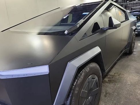 Used 2025 Tesla Cybertruck AWD Crew Cab image 1