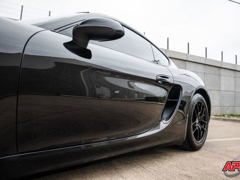 Used 2014 Porsche Cayman image 23