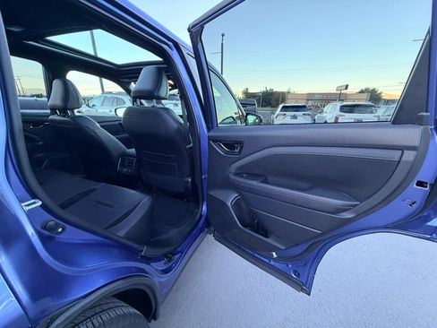 Used 2025 Subaru Forester Touring AWD/4WD image 22