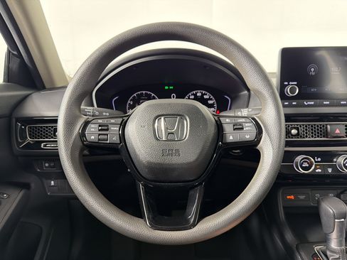 Used 2025 Honda Civic LX image 9