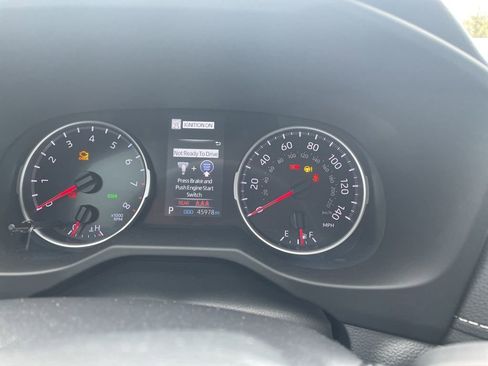 Certified 2022 Toyota RAV4 XLE Premium image 2